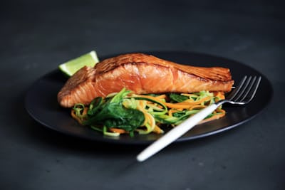 Grilled fish with vegetables